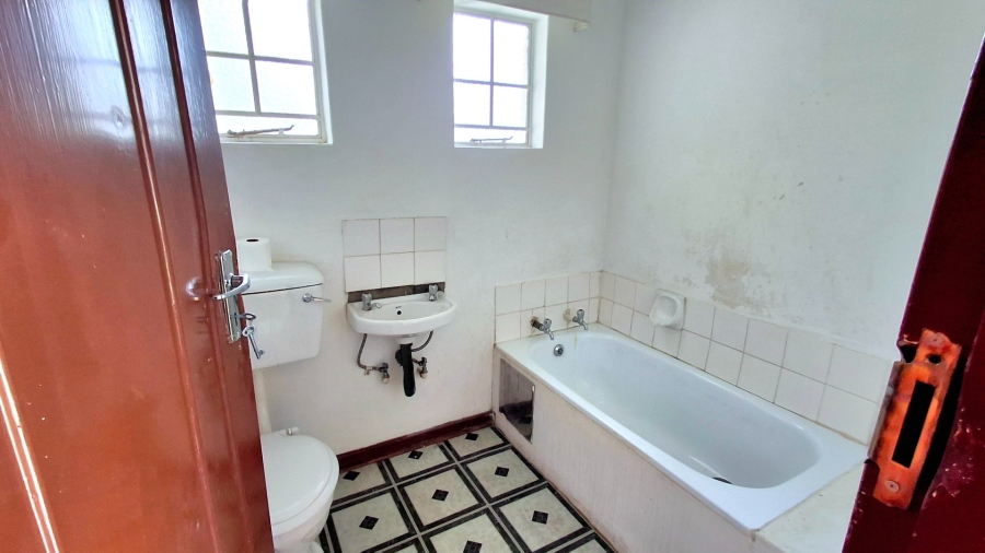 3 Bedroom Property for Sale in Vaalpark Free State